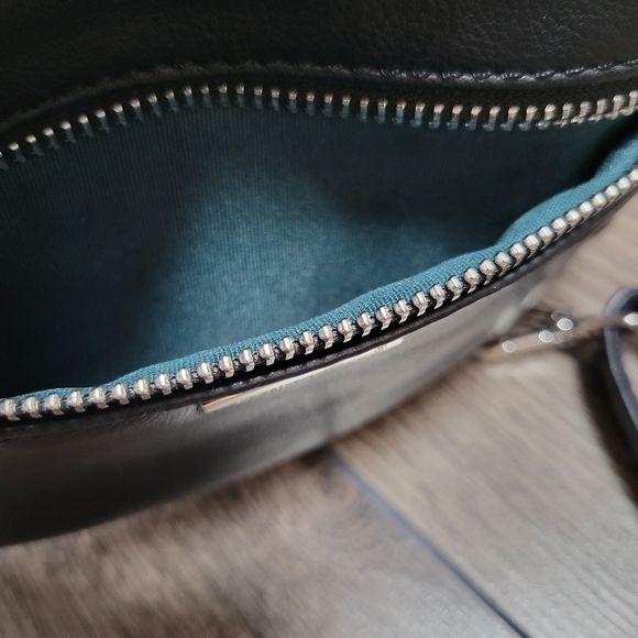 SOLD ---- NWOT David Jones Belt Bag Purse - Picture 13 of 16